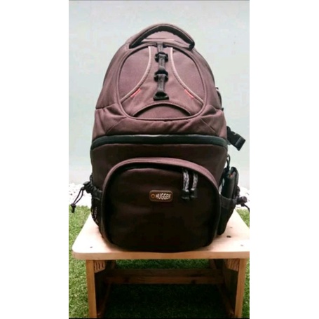 PRELOVED TAS RANSEL KAMERA DSLR HUGGER