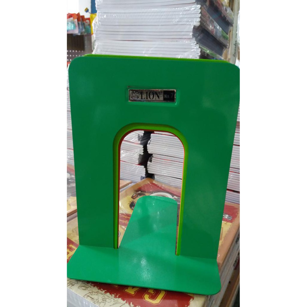 

Stadard Book Lion No 7 Pembatas/Penyangga Buku Dari Bahan Besi Yg Kuat