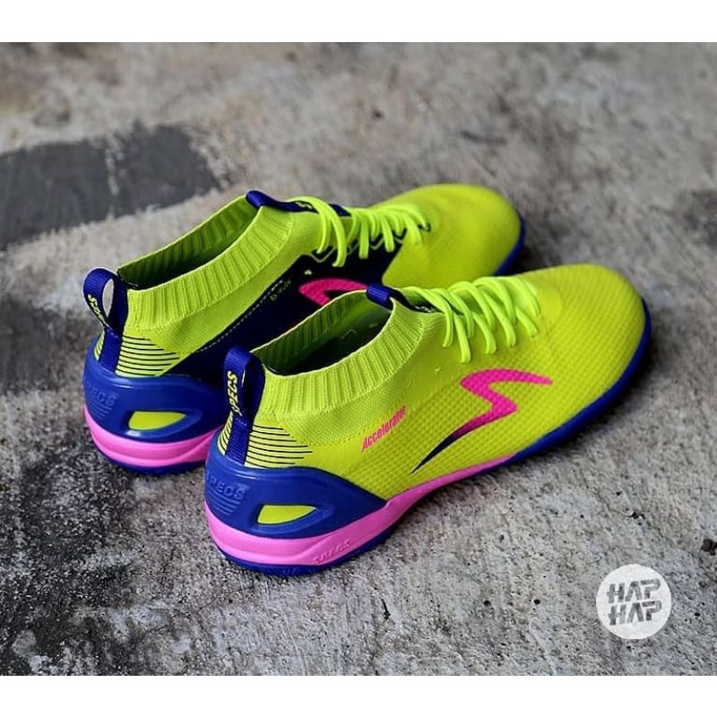 Specs Accelerator slime infinity in 19