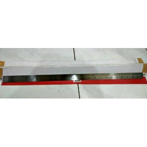 

Penggaris besi / Stainless steel Ruler 60cm Kenko