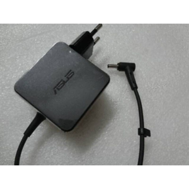 ADAPTOR CHARGER LAPTOP ASUS X453M X200M X453S X453MA X453 s200 x200 x201 x202 x210 X441 19V-1.75A 2.37A ORI