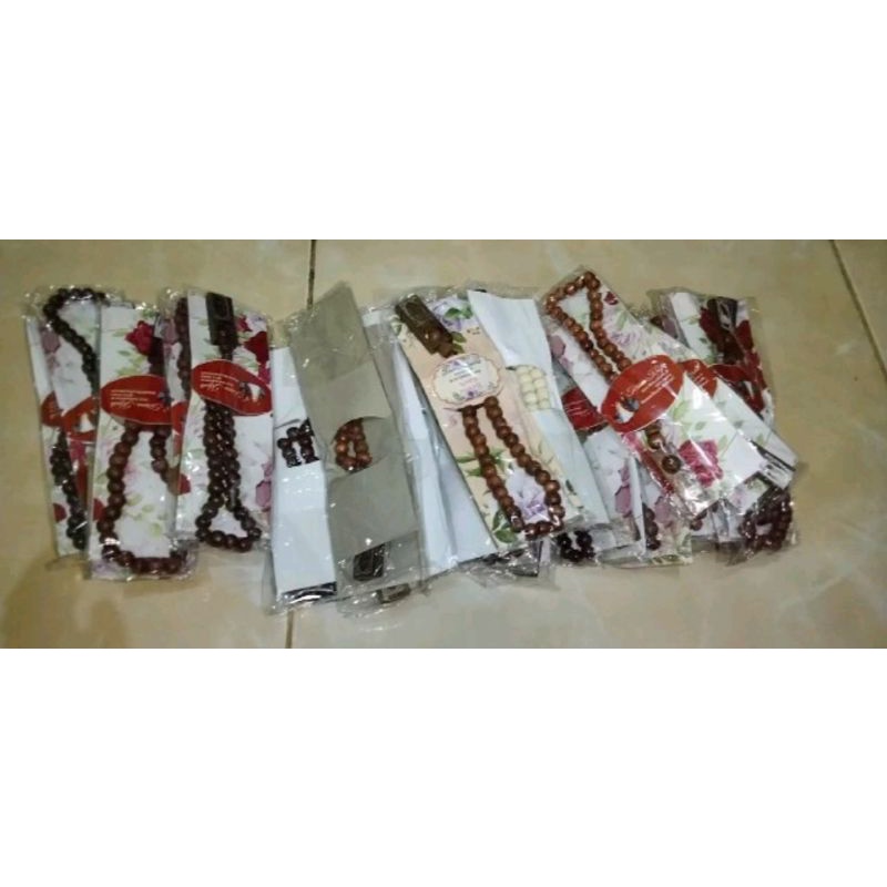 Cod ( isi 50pcs) tasbih kayu 33 butir + kertas alas shabby