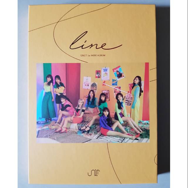 UNI.T 1st MINI ALBUM "LINE"