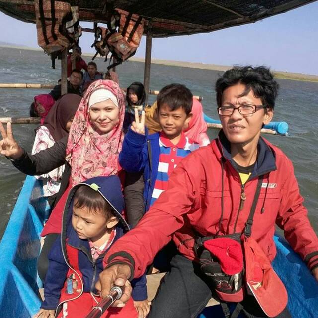 almiraivanachepujiyono