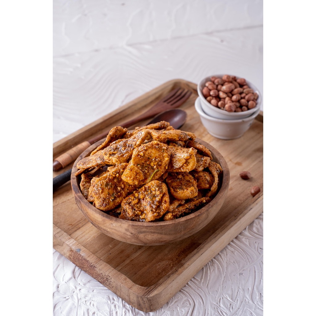 

RUBUCANG. Kerupuk Bumbu Kacang Varian Basreng