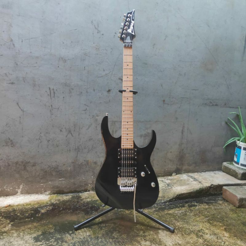 Gitar Elektrik Ibanez RG series custom warna Hitam tremolo updown cocok untuk rock punk metal pop