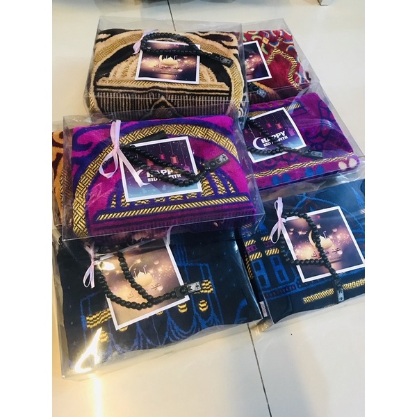 Hampers Sajadah Turki isi tasbih Saveera Yakar Made in Turky