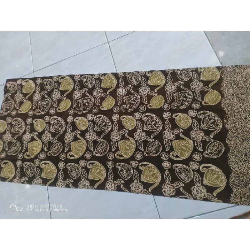 Batik Poci semi Tulis