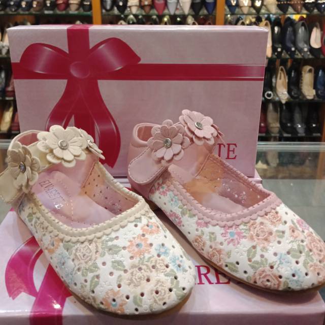 Elvarette lotus_shoes sepatu anak cewek uk 26-30 bhn kulit motif bunga tpk karet anti selip