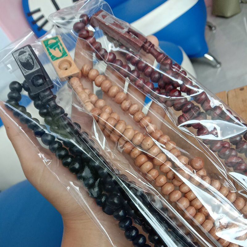 Tasbih Kayu 99 Tasbih Ibadah Kemasan Plastik Tasbih Murah Tasbih Souvenir Pernikahan Souvenir Haji Umroh Pasuruan Jatim Oleh Oleh Haji Tasbih Isi 99 biji  Sovenir Tahlilan Tasbih Kaokah Oleh Oleh Ziarah