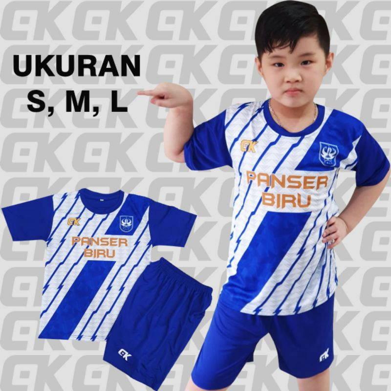 stelan anak/kaos bola anak stelan/jersey bola anak stelan/jersey bola anak umur 5 sampe 12