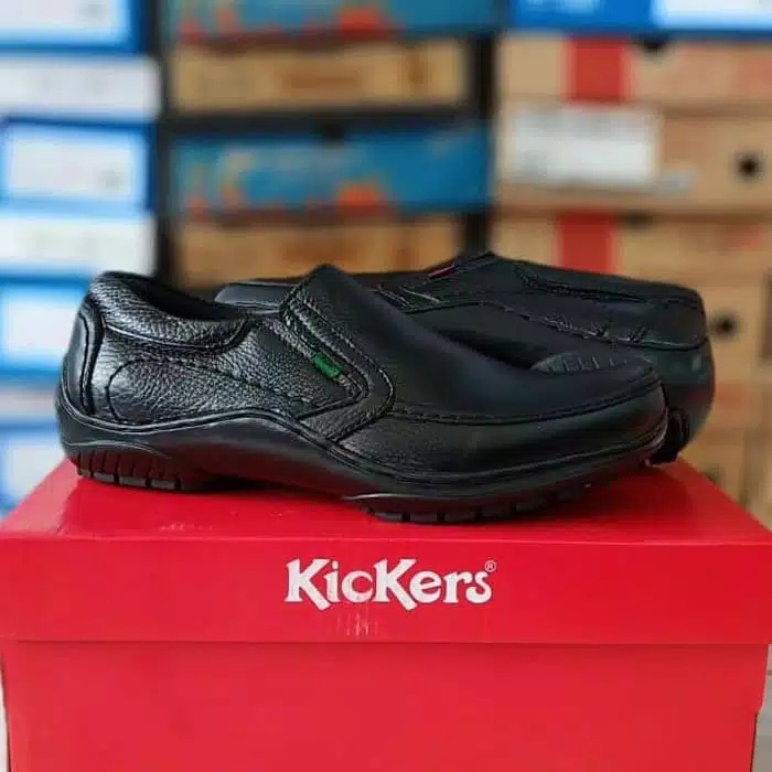 Sepatu Casual Pria Kulit Kickers 070 Kulit Asli / Sepatu Kulit Asli / Sepatu Formal Santai/ Sepatu Kerja