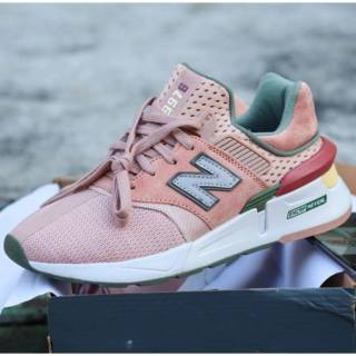 new balance pink sand