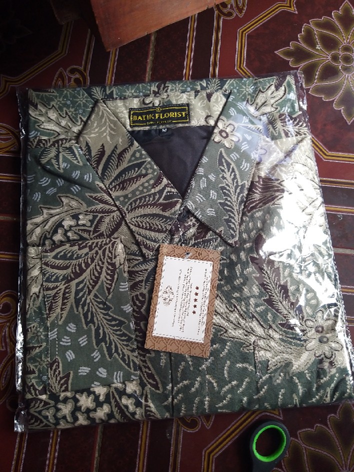 Sekartaji Lawasan Cabut Kemeja Batik Pria Katun Cabut Primisima Full Furing