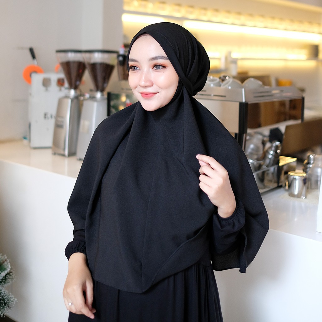 Vallina Outfit - Hijab Syari Bergo Instant | Kerudung Instan Bergo Baiti Premium [Maryam]-4