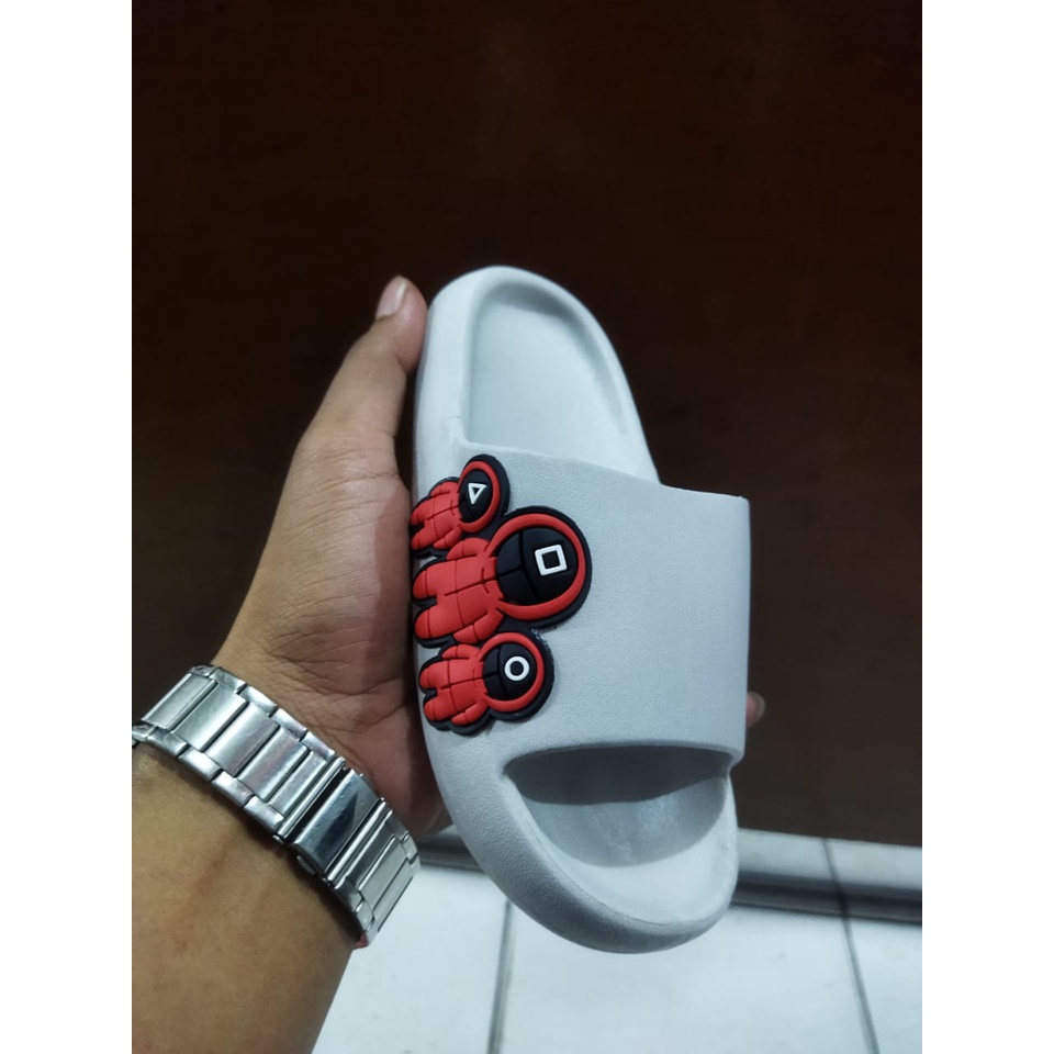 Sandal Selop Anak karakter Squid Game Balance 8619-1 24-35/Sandal Anak Cwok import