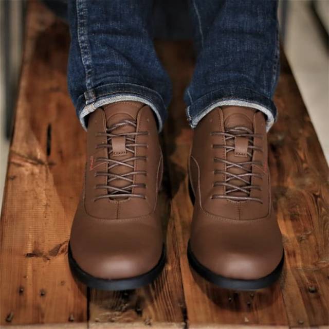 Bradleys- sepatu kulit casual formal