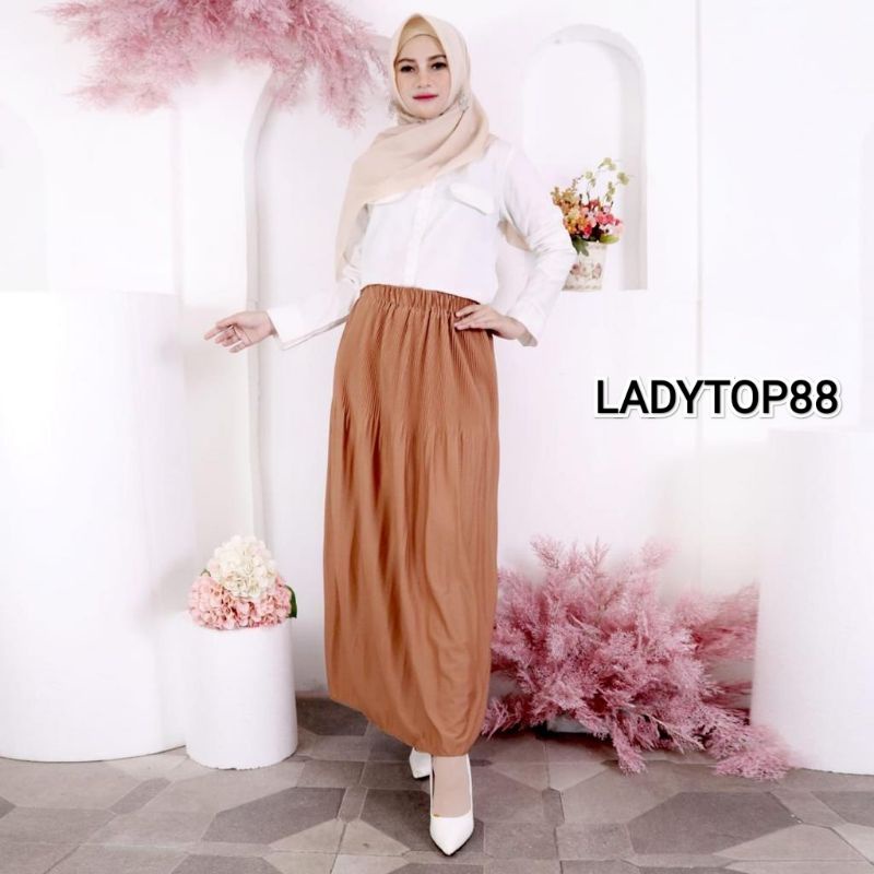 ROK SKIRT PLEATS LIDI // ROK SPAN // ROK LIDI SPAN