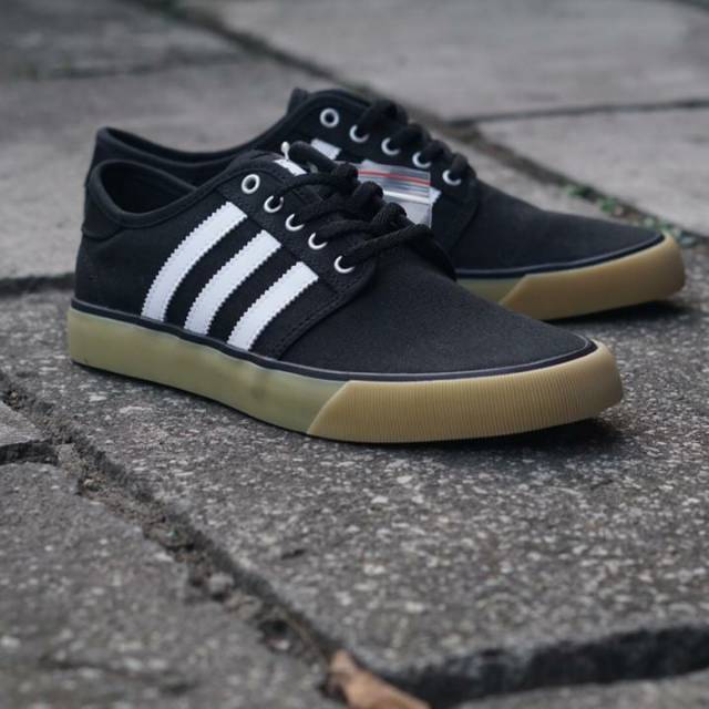 ​ADIDAS SEELEY DECON ORI