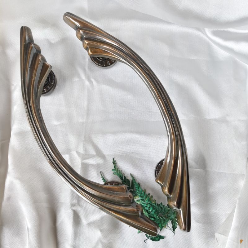 Gagang pintu rumah Handle pintu logam klasik