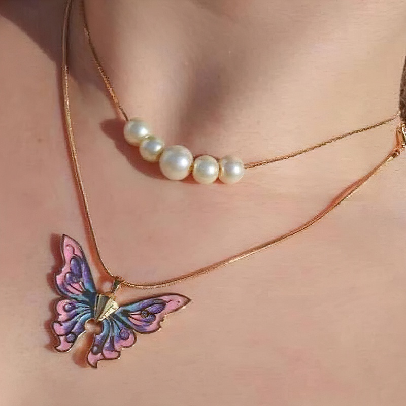 Kalung Mutiara Imitasi Bentuk Kupu-Kupu Gaya Vintage Untuk Wanita