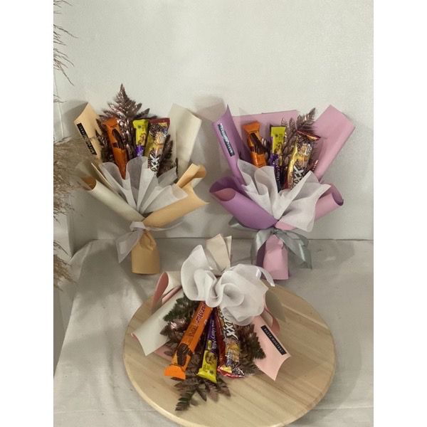 

Snack Bouquet / Kado wisuda / birthday / Kado Graduation / Buket Coklat / Hadiah Birthday / graduation / Hadiah Anniversary