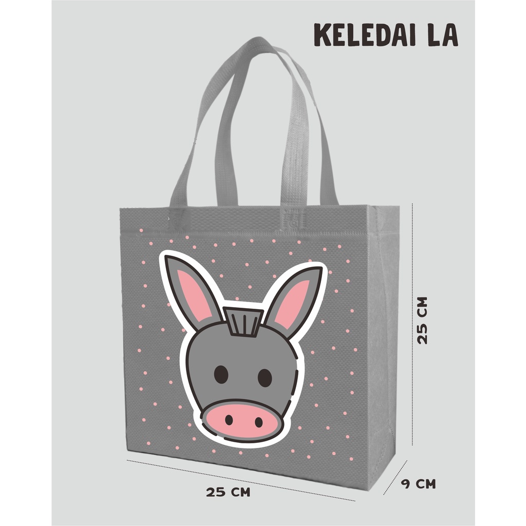 

Tas Goodie Bag Spundbond Souvenir Ulang Tahun Anak Tas ULtah Motif Animal 25x25x9