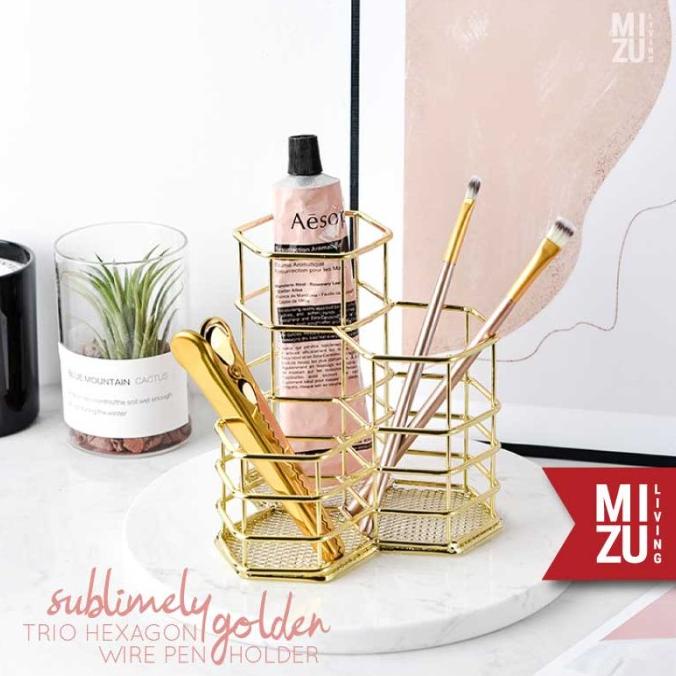 

SUBLIMELY GOLDEN TRIO HEXAGON Wire Pencil Stand Tempat Pensil Emas