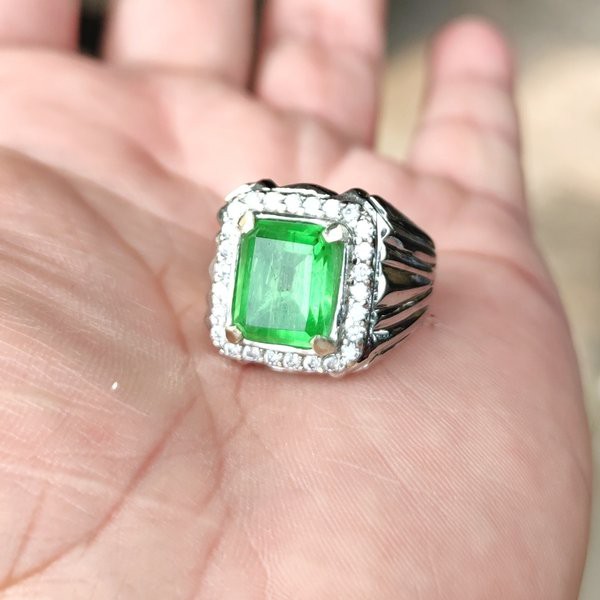 Cincin Batu Permata Zamrud Kalimantan Cuting Octagon Original