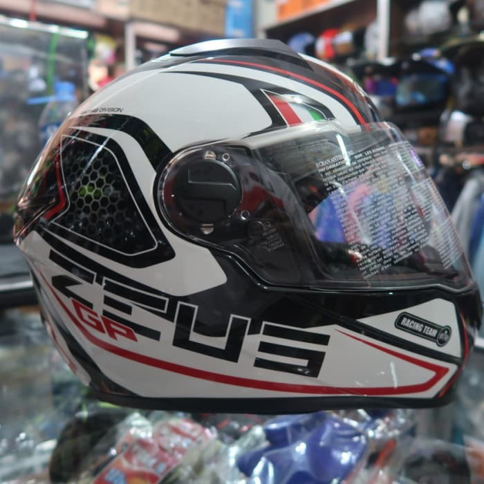 Helm Full Face Zeus 811 AL 3 Red