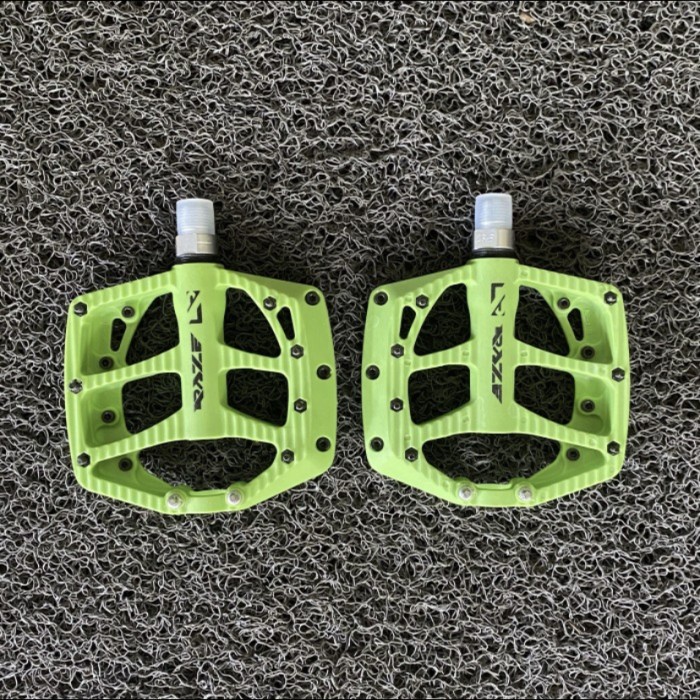 Pedal sepeda Bearing RAZE N30 nylon fiber pedal tapak lebar - Hitam