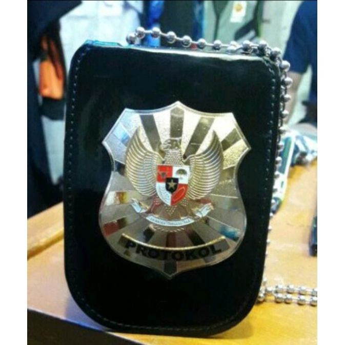 

Holder/Kalung Lencana PROTOKOL (Dompet Glossy)