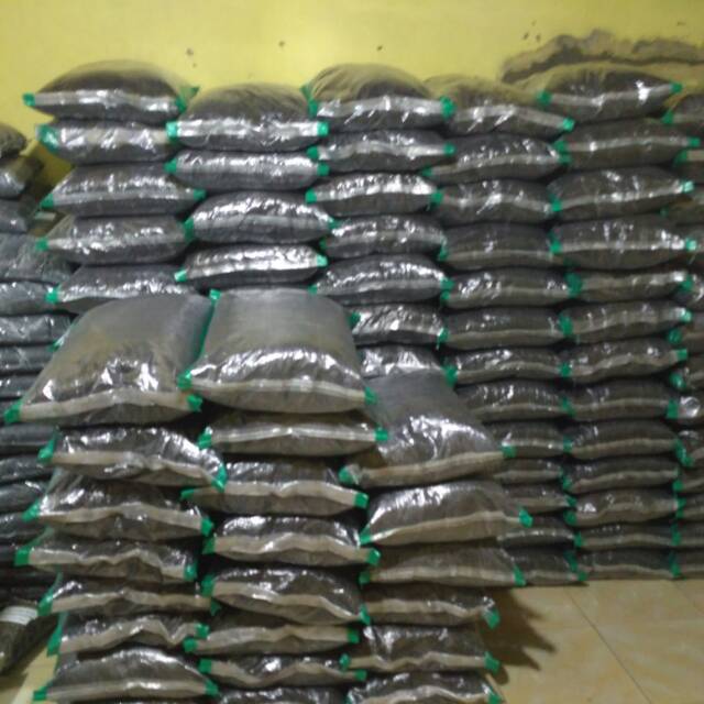 sekam bakar 1 karung 5 kg