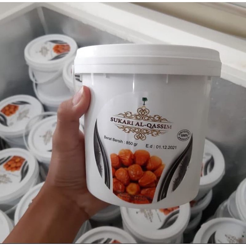 

KURMA SUKARI AL QASSIM 850 gr KURMA BASAH
