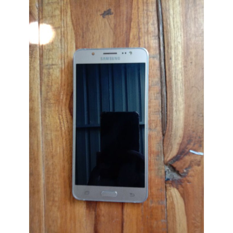 samsung J5 2016 matot