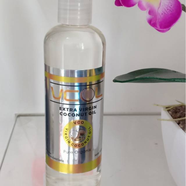 

VCO Virgin Coconut Oil / Minyak Kelapa Murni