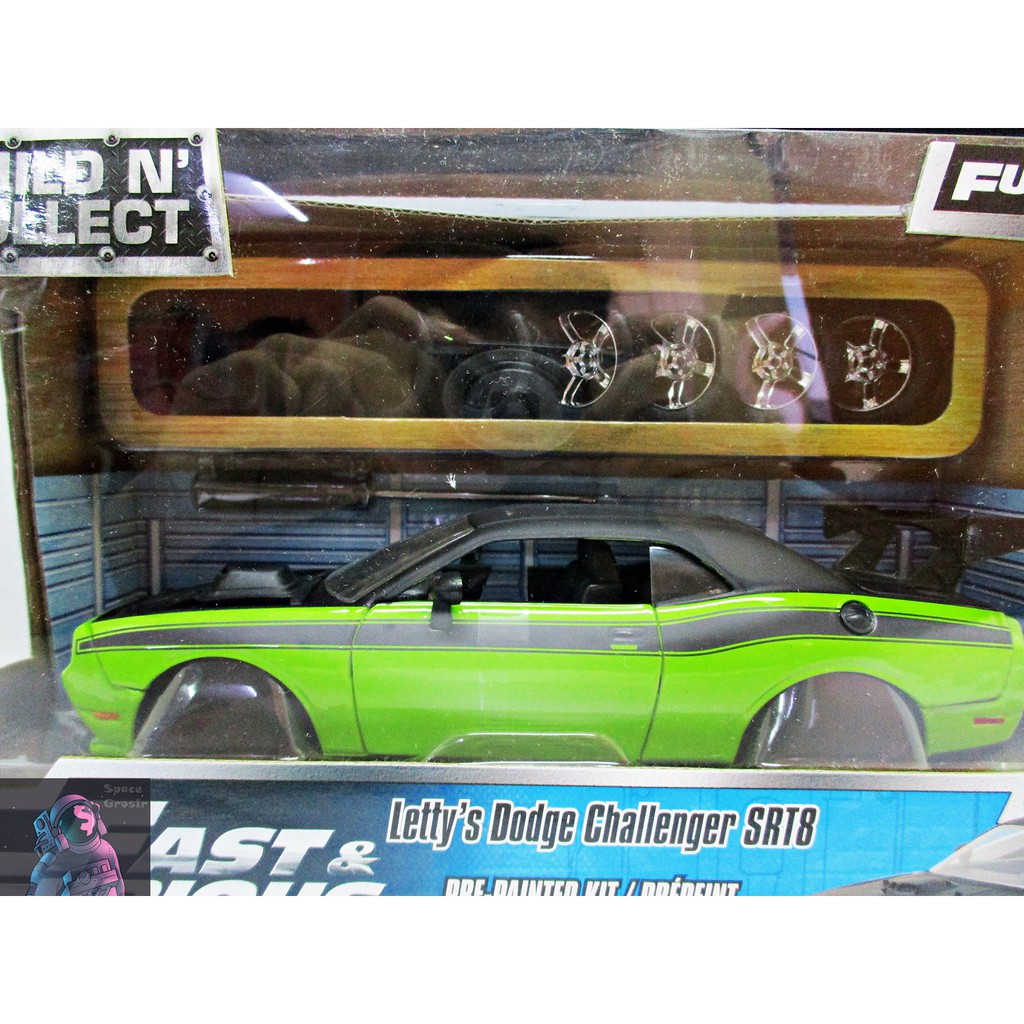 Diecast Jada 1:24 - Fast &amp; Furious 7 Letty's Dodge Challenger SRT8 Model Kit