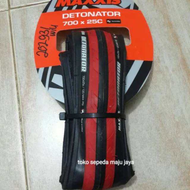 maxxis detonator 700x25c