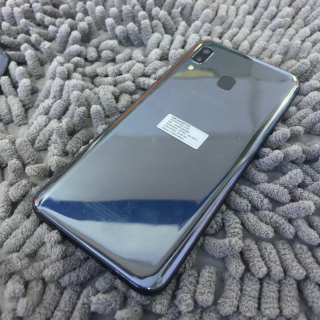 samsung a20 silver