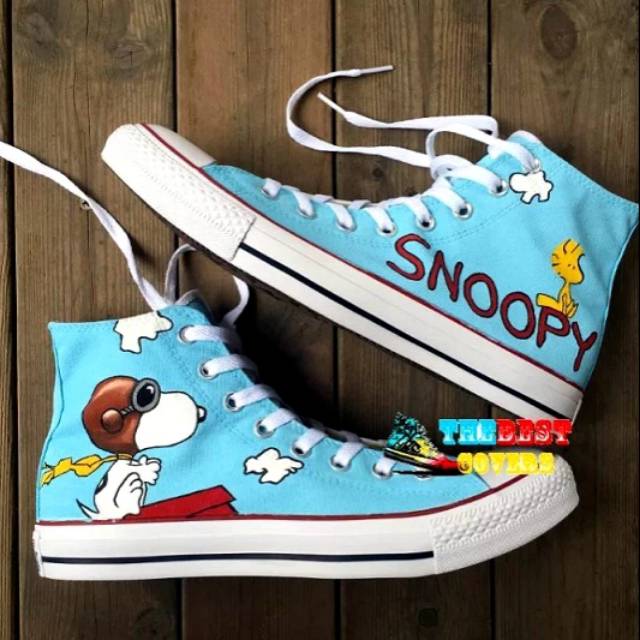 Sepatu Lukis Snoopy 41