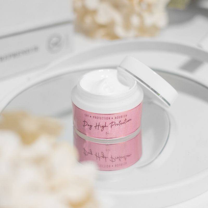 Ellya Sunscreen Cream SPF 50 BPOM - Allea Day high protection