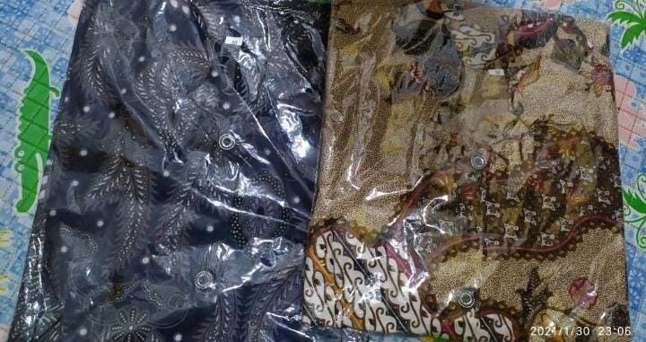 Hem Batik Pekalongan // Kemeja Batik Hitam Manis Jalu Sogan Halus // Seragam Batik Bisa Cod