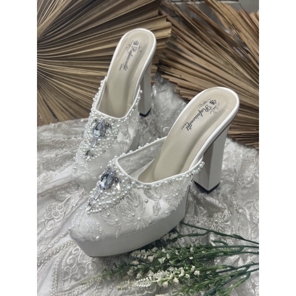 sepatu wanita wedding  syekinah putih 12cm tahu