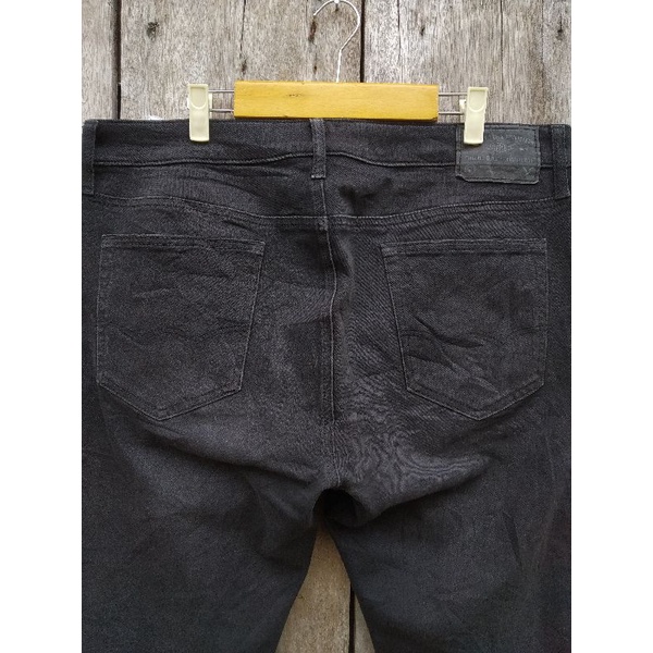 american eagle skinny jeans ripped black wash size 36 second original
