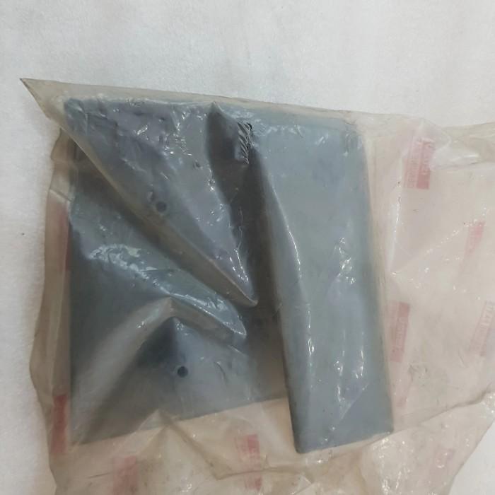 Cover Footstep Depan Kanan-kiri Mobil Isuzu panther Touring