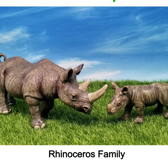 Rhinoceros Family Animal Figure/ Miniatur Mainan Binatang Badak
