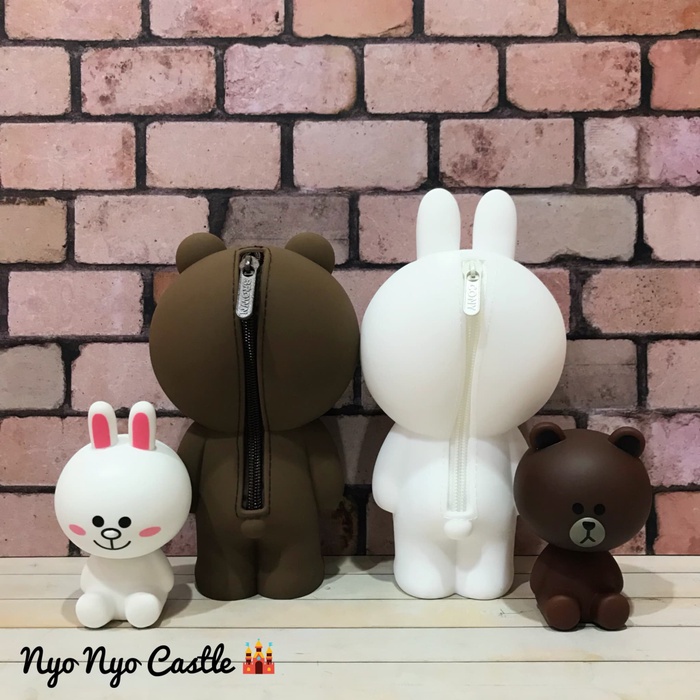 

Tempat Pensil / Pencil Case Rubber Karet LINE Friends Brown & Cony promo