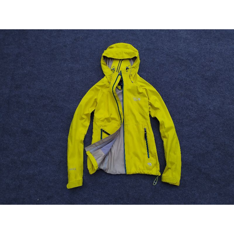 jaket mountain hard wear