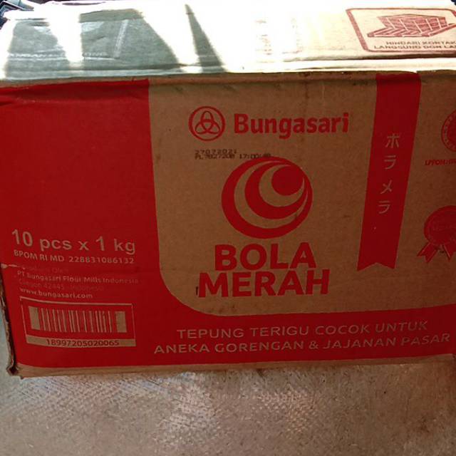 

Terigu Bola Merah