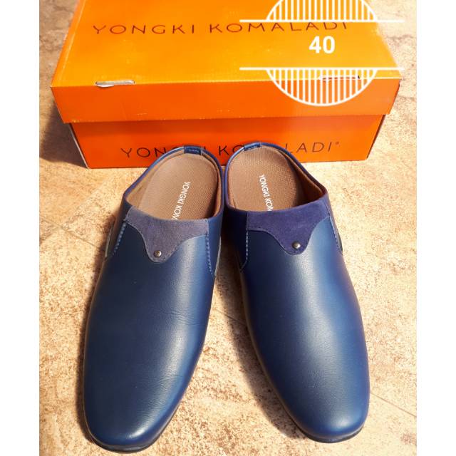 Sepatu pria yongki komaladi